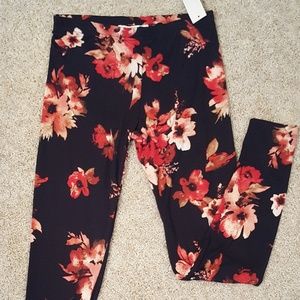 Eye Candy Floral leggings, Sz S